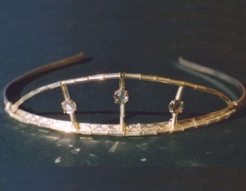 A medieval look with diamante sparkle.