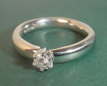 A platinum engagement ring
with 0.25ct HSI brilliant cut diamond 