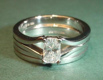 Bespoke engagement ring and fitted wedding ring