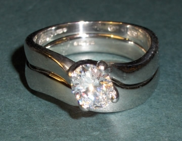 Platinum fitted wedding ring.