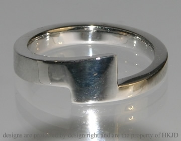 9ct white gold commissioned wedding ring