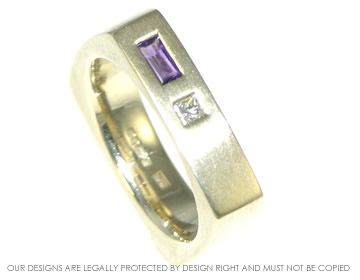 18ct white gold square ring with an amethyst and diamond.