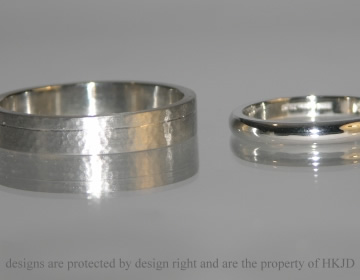 Bespoke pair of platinum wedding rings