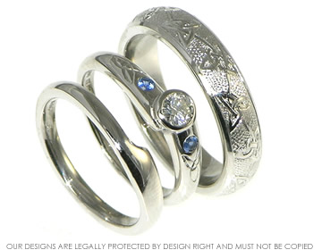 Platinum engraved wedding ring set