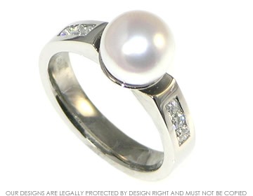 Bespoke palladium ring using the customer's own Akoya pearl