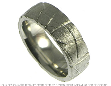 Platinum ladies wedding ring