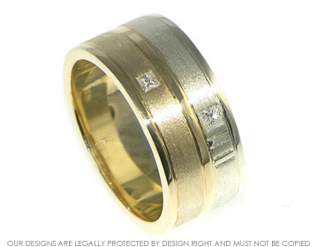 Lyndsey designed this 9ct white and yellow gold ring