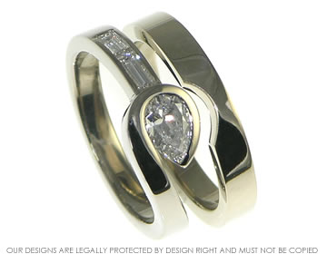 18ct white gold shaped wedding ring. 