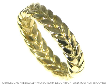 18ct yellow gold celtic twist wedding ring