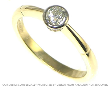 18ct Yellow gold and diamond ring