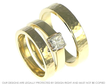 Hammered effect gold wedding bands