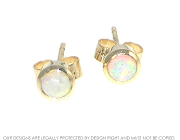 Jenny wanted a pair of earings made using her own opals