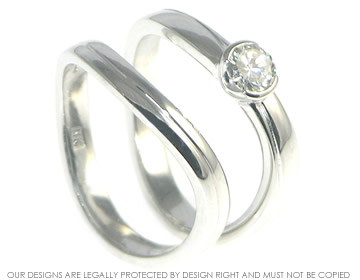 9ct white gold wave style fitted wedding ring