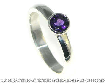 Silver brilliant cut amethyst ring