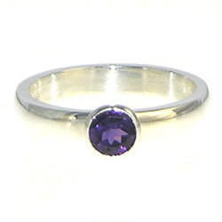 silver brilliant cut amethyst ring