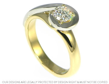 Yellow gold anniversary ring with a platinum overlay and a diamond