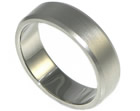 palladium wedding ring with a 1mm bevelled edge