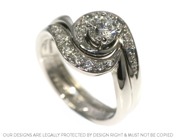 Laura's vintage inspired diamond and palladium wedding ring