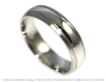 A bespoke platinum wedding band with contrasting finishes