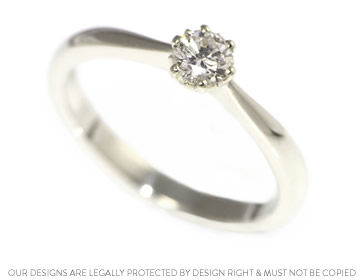 Beautiful 9ct white gold flower inspired diamond ring