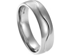 howard's 18ct white gold wedding ring with engraved line