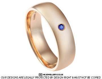 Diane's 18ct rose gold and sapphire ring using her own sentimental gold