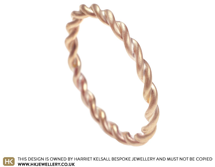 Rose gold deals twist band