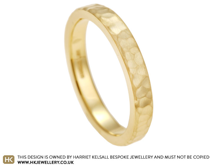 Hammered and satinised 18 carat yellow gold wedding band