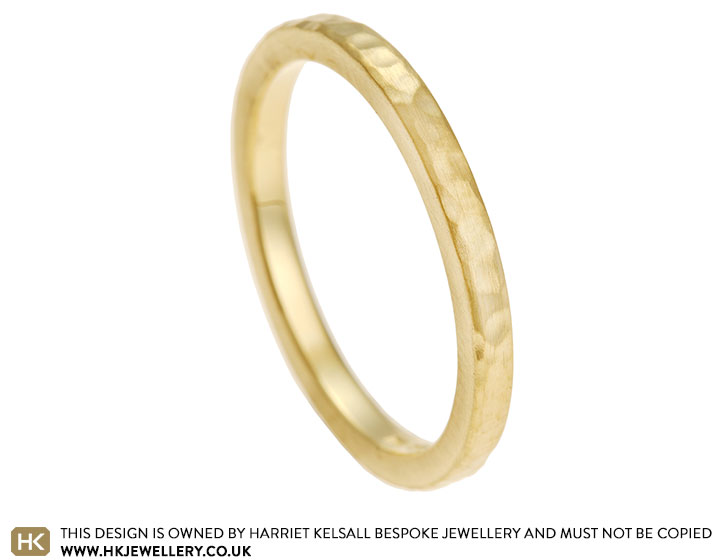 hammered-and-satinised-18-carat-yellow-gold-wedding-band-13511_2.jpg