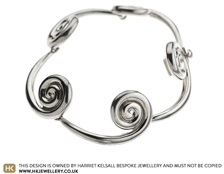 Solid Sterling silver curl bracelet