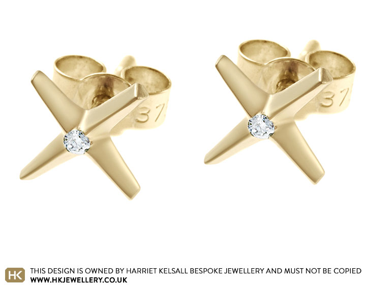 9ct Yellow Gold Star Stud Earrings With 1 5mm Brilliant Cut Diamonds