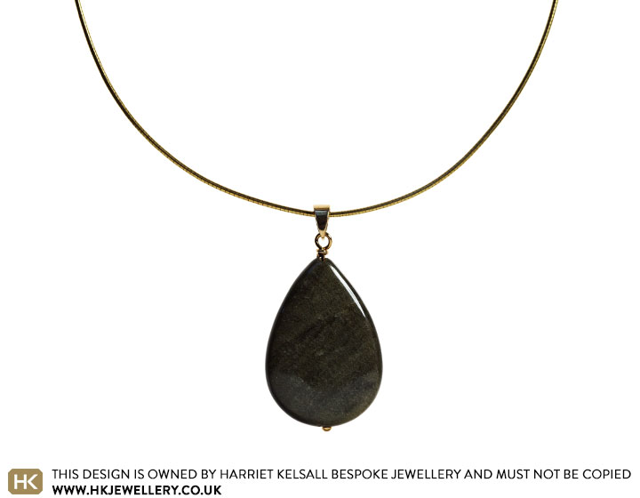 9ct Yellow Gold Smooth Obsidian Drop Pendant