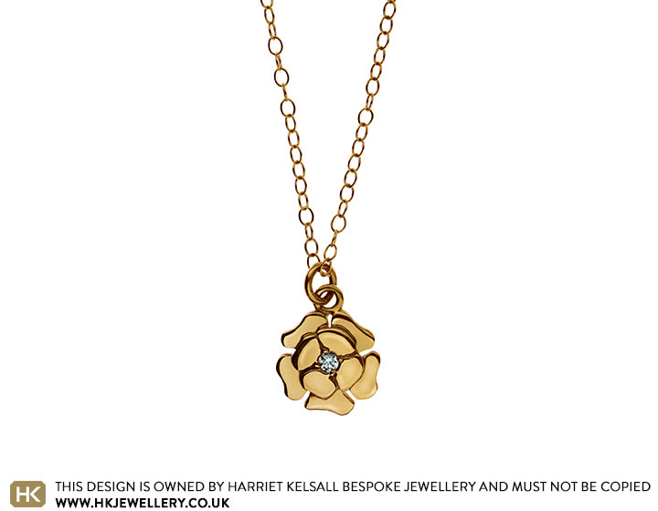 9 carat gold locket necklace