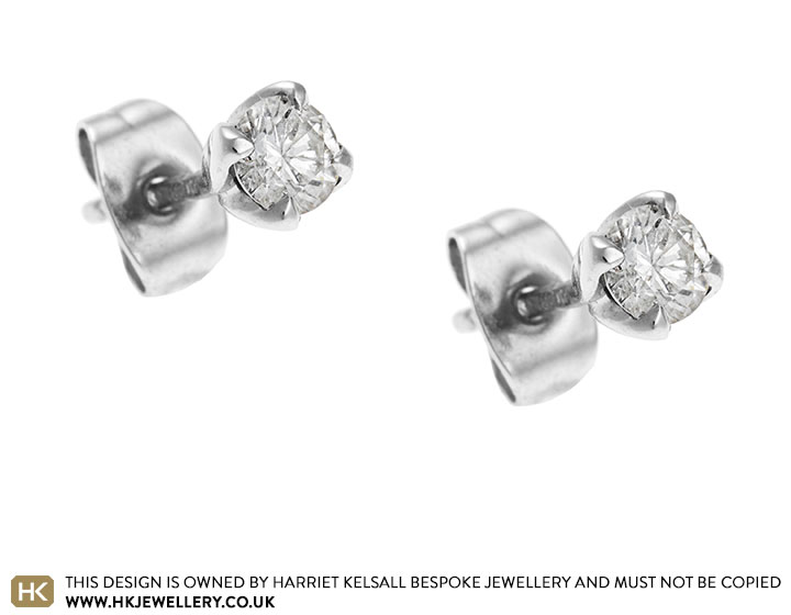 Tulip-inspired-0.51ct-diamond-and-palladium-earrings-4991_2.jpg