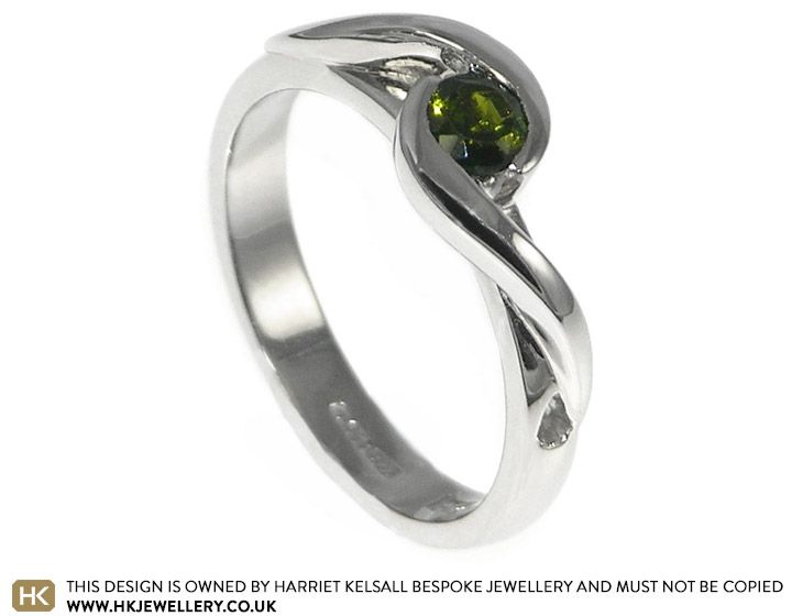 Gavin wanted to surprise Lauren with a stunning green tourmaline