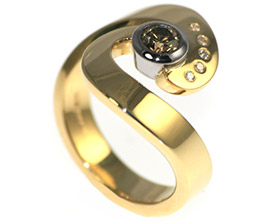 beautiful-cognac-diamond-twist-ring-9427_1.jpg
