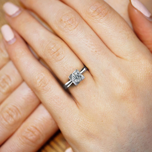 17105-petal-inspired-platinum-diamond-engagement-ring_5.jpg