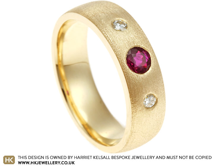 Isla's 18 carat Yellow Gold Dress Ring with Ruby and Diamonds