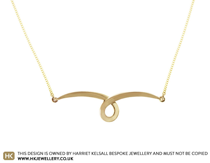 Fairtrade 9 carat Yellow Gold Twisting pendant