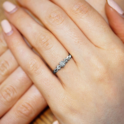 17415-platinum-twisting-vine-inspired-diamond-engagement-ring_5.jpg