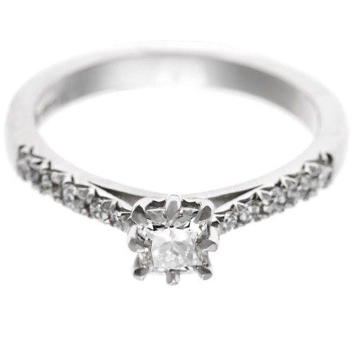 17426-palladium-engagement-ring-with-central-cushion-cut-diamond_6.jpg