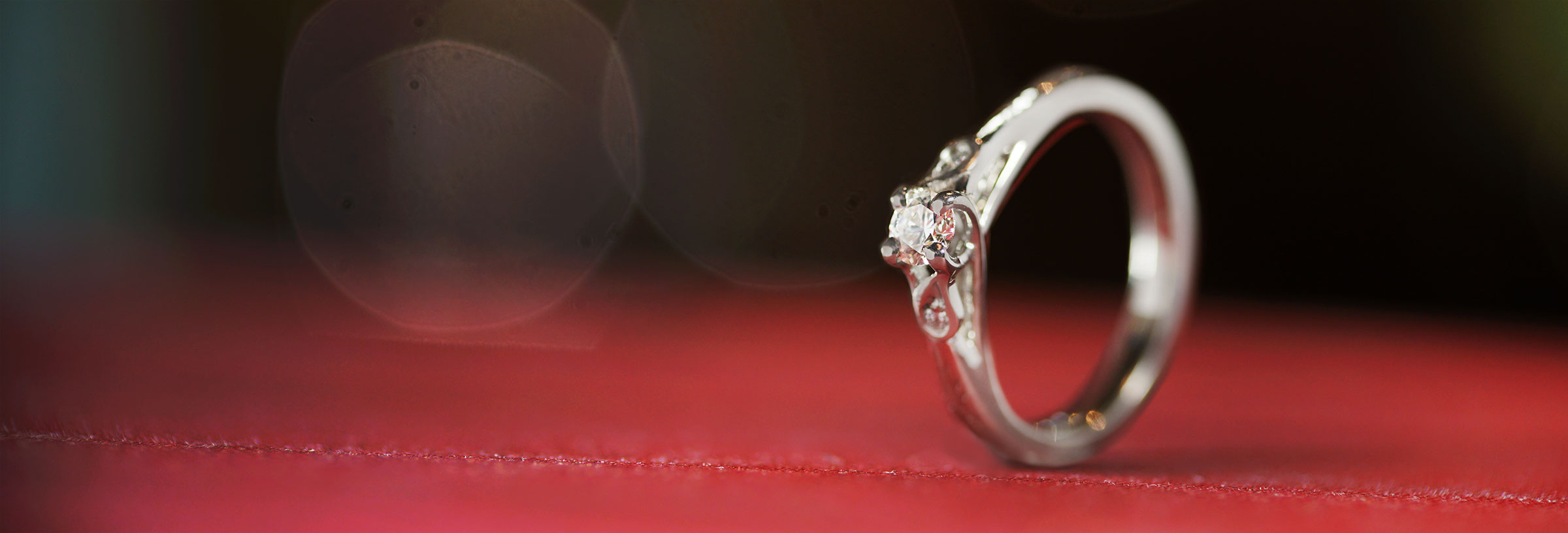 paisley-inspired-palladium-and-diamond-engagement-ring