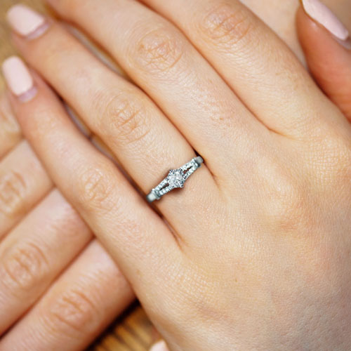 18596-palladium-and-diamond-split-shoulder-and-collar-engagement-ring_5.jpg