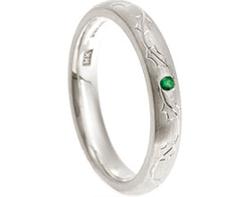 20294-satinised-white-gold-holly-leaf-engraved-emerald-dress-ring_1.jpg