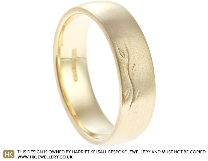 Alistair's 9ct yellow gold vine engraved wedding ring