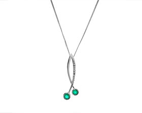 22353-platinum-emerald-and-diamond-tenth-anniversary-necklace_1.jpg
