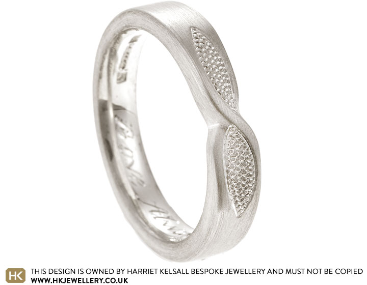 Sandy's Fairtrade 9ct White Gold Mobius Twist Ring with Beading Detail