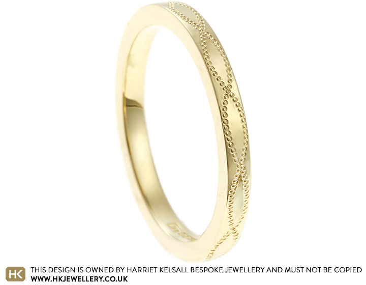 Kate's 18ct Yellow Gold Wedding Ring with Marquise Grain Detailing