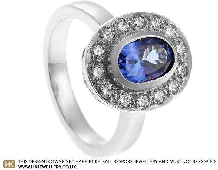 14494-platinum-oval-cut-tanzanite-and-diamond-halo-engagement-ring_2.jpg