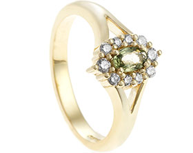 22524-yellow-gold-split-shoulder-engagement-ring-with-green-sapphire-and-diamond-halo_1.jpg